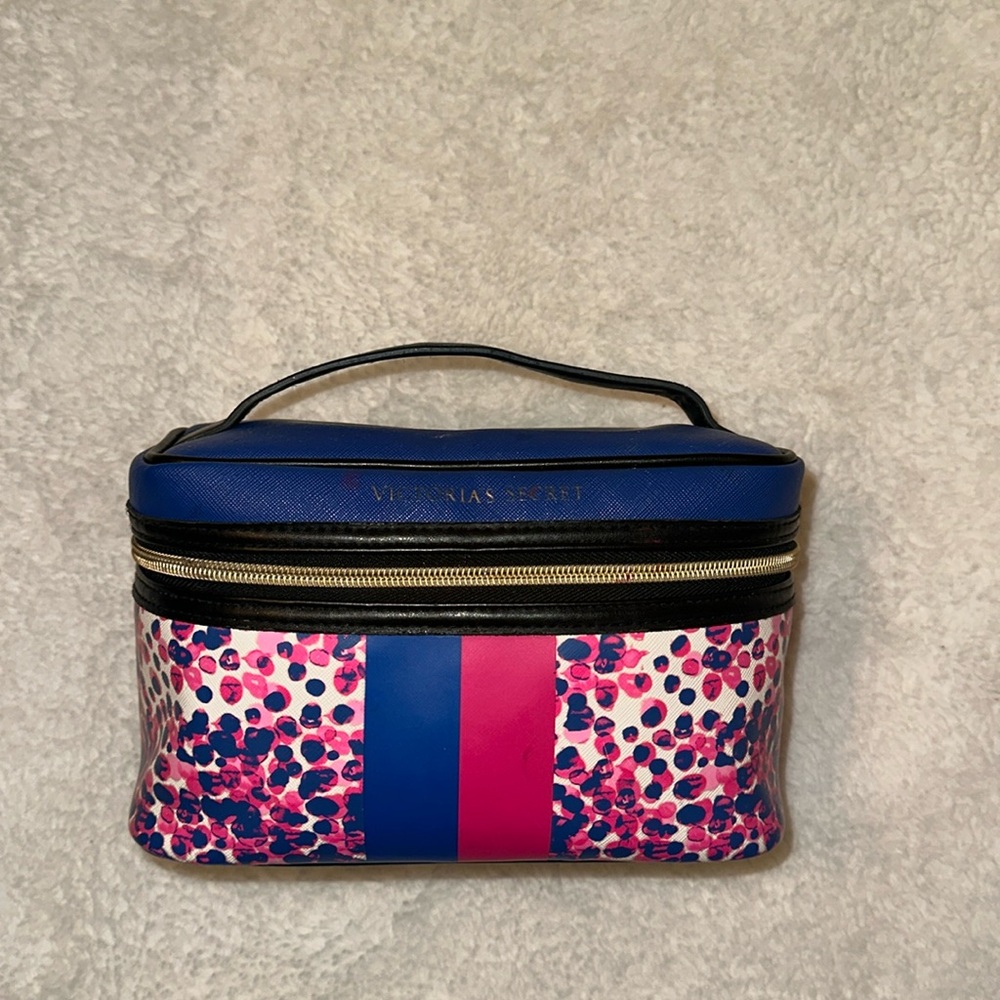 Victoria’s Secret makeup box